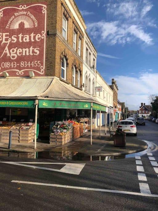 Trendy 3 Bedroom Home Close To Margate Beaches Bars Resturants 2 Night Min Stay Westgate-on-Sea エクステリア 写真
